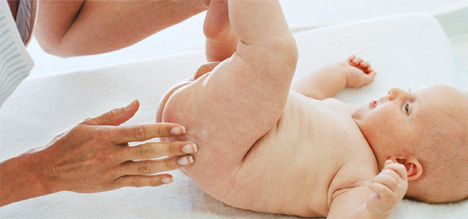 Запор у грудничка на гв. Задержка стула у новорожденных на грудном вскармливании. Большой живот у новорожденного ребенка на гв. Запор у новорожденного при грудном вскармливании 4 месяца.